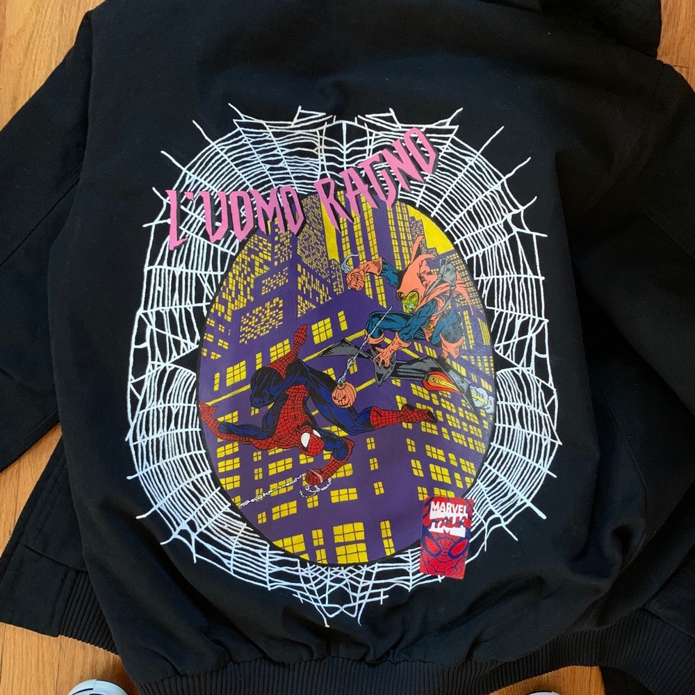 Hand painted spider-man Carhartt jacket - Picture 2 of 4